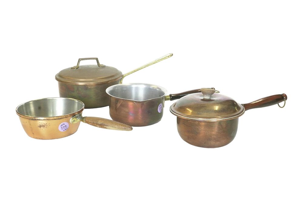 Lot 338: 4 SMALL VINTAGE COPPER POTS
