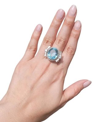 LADIES ESTATE 14K BLUE TOPAZ 12.36 CARAT DIAMOND RING. Ladies 14k White Gold Blue Topaz Ring 