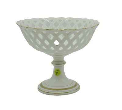 PARIS PORCELAIN ANNEAU D'OR RETICULATED CORBEILLE. Paris Porcelain Anneau d'Or Reticulated 