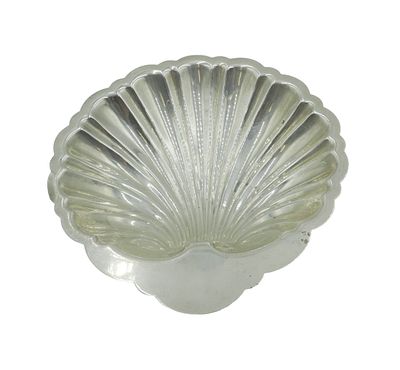 VINTAGE STERLING SILVER SHELL BOWL. Vintage Sterling Silver Shell Bowl. Marked Sterling. 