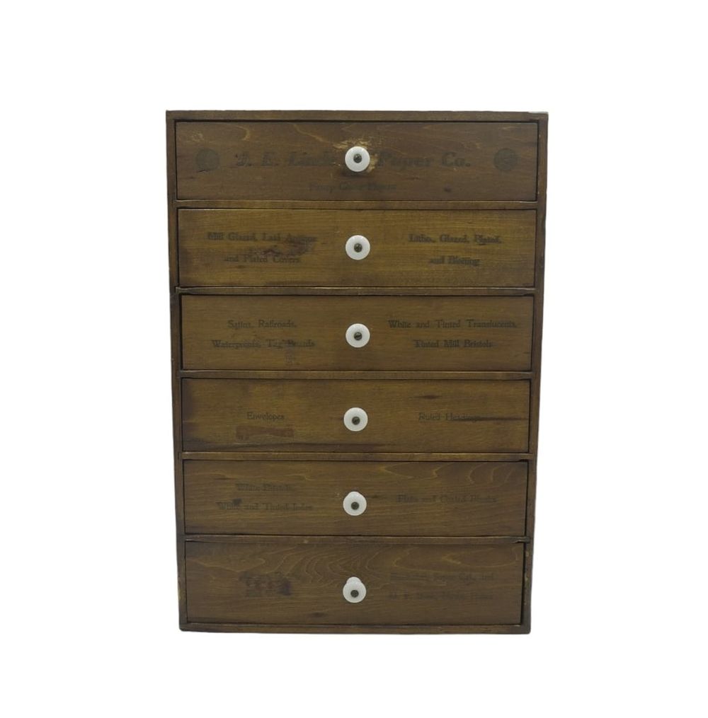 Lot 131: ANTIQUE GENERAL STORE J.E. LINDE PAPER CO CABINET