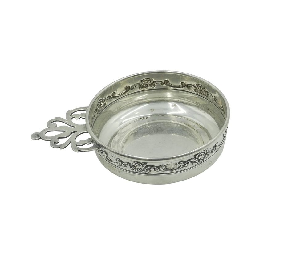 Lot 220: GORHAM STERLING SILVER PORRINGER