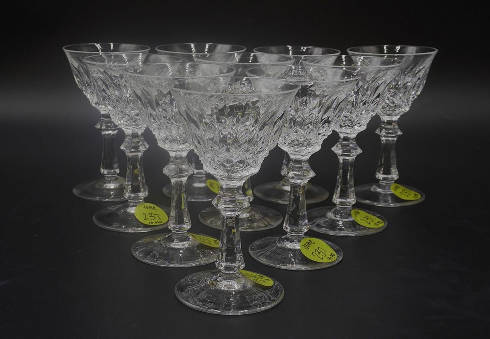 Lot 237: PEILL OF GERMANY PFALZGRAF CUT CRYSTAL SHERRY GLASSES - 10 PIECES