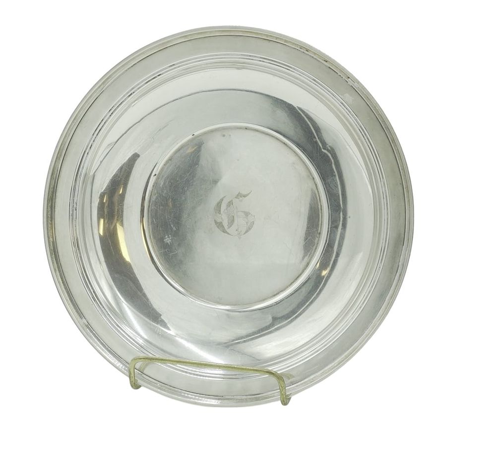 Lot 264: VINTAGE STERLING SILVER BOWL