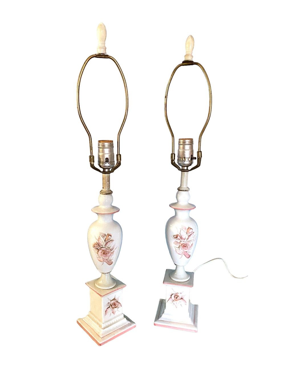 Lot 279: Pair of 1940’s Porcelain Pink Rose Lamps