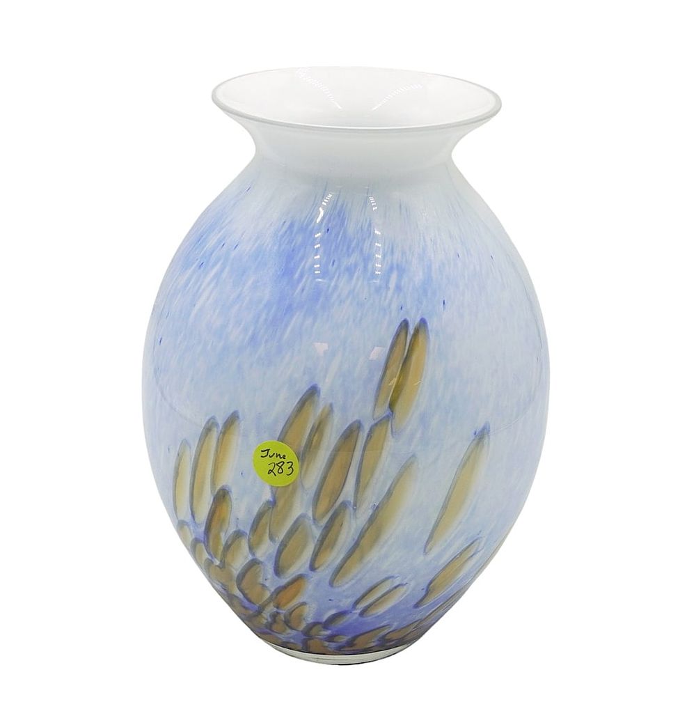 Lot 283: ART GLASS CASED CONTEMPORARY VASE