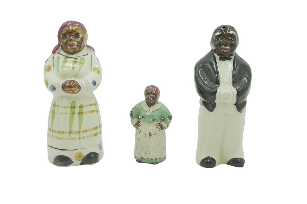 Lot 335: 3 BLACK AMERICANA SALT - PEPPER - PAPERWEIGHT