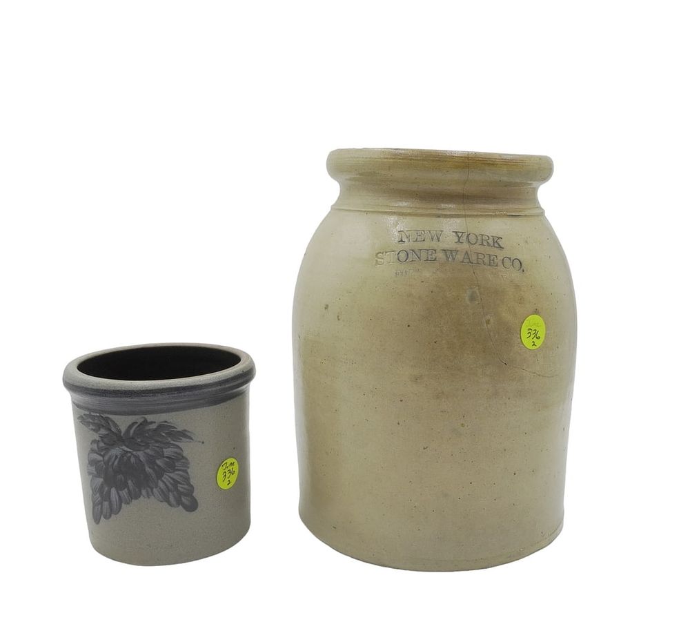 Lot 336: 2 STONEWARE CROCKS NEW YORK STONEWARE CO +
