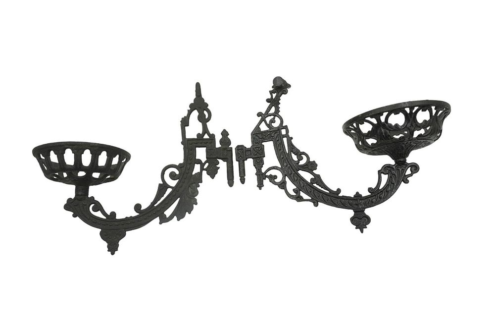Lot 351: ANTIQUE BLACK CAST IRON SWING ARM OIL LAMP HOLDERS - 2 PIECES