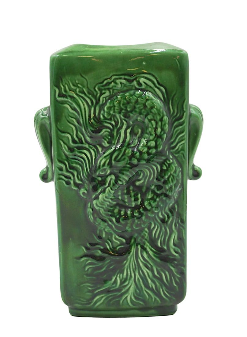 Lot 5: ART DECO CREEK TURN POTTERY VASE DRAGON