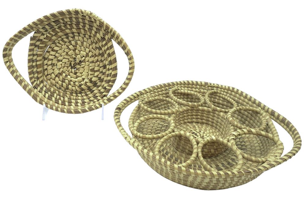 Lot 9: CHARLESTON SWEETGRASS BASKET & CADDY