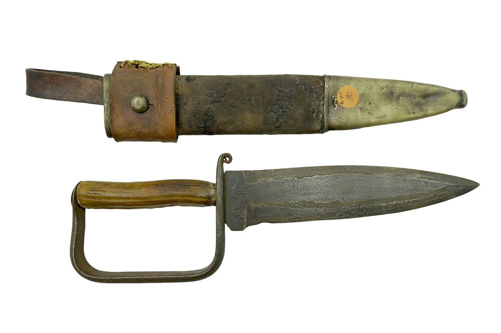 Lot 50: RARE CIVIL WAR CONFEDERATE TEXAS D-GUARD BOWIE KNIFE