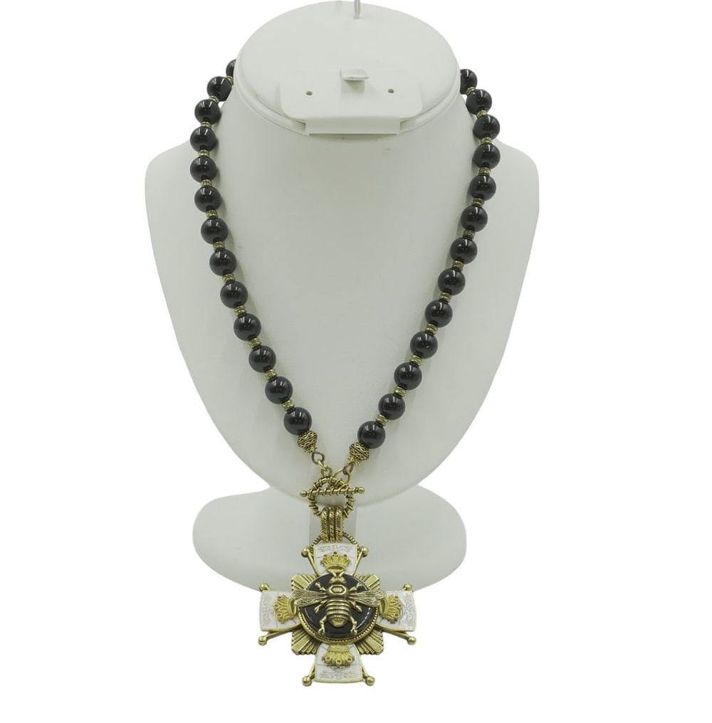 Lot 64: CUSTOM QUEEN BEE ONYX STATEMENT NECKLACE