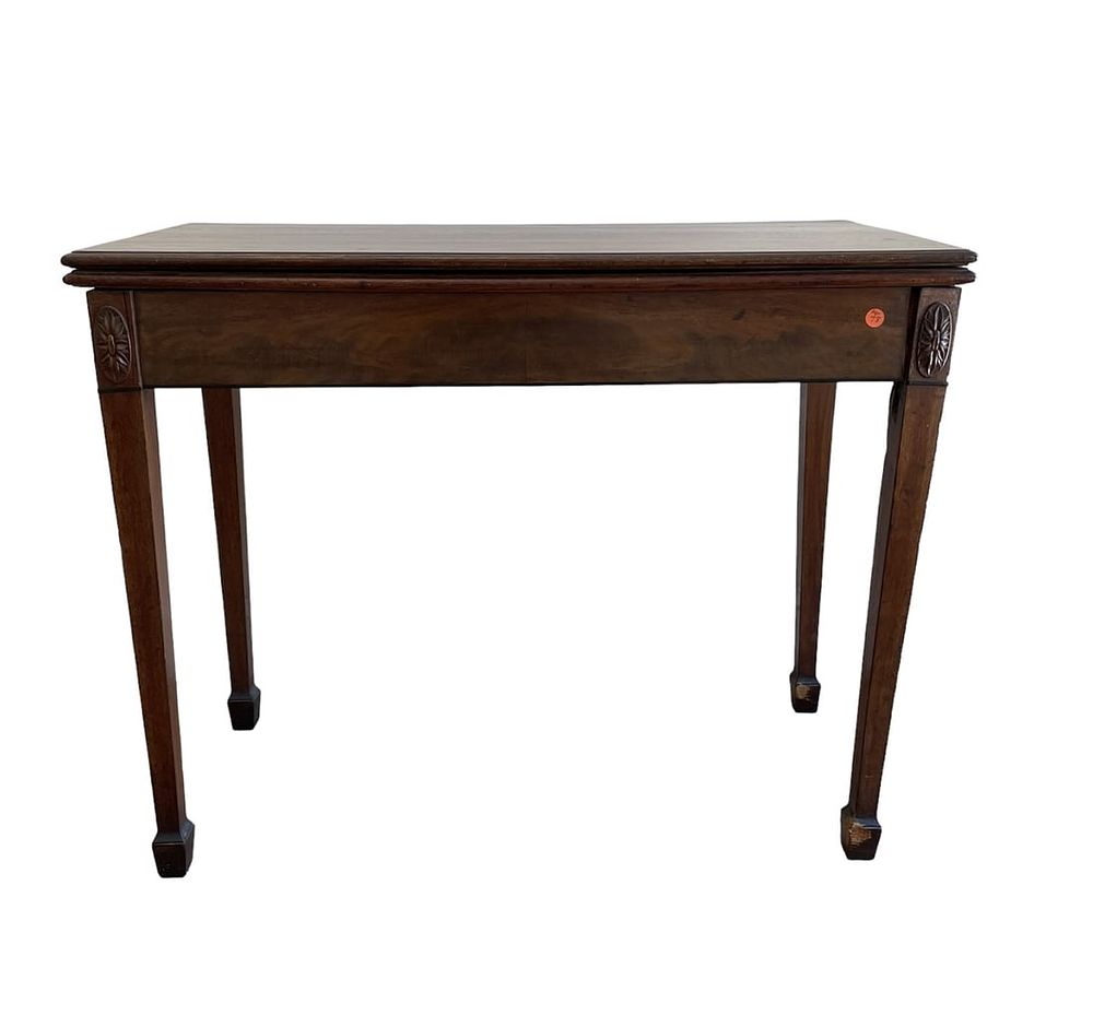 Lot 78: ANTIQUE FLIP TOP GATE LEG TABLE