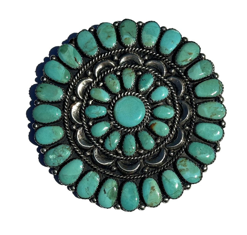Lot 79: LARGE NAVAJO TURQUOISE & STERLING BROOCH / PENDANT
