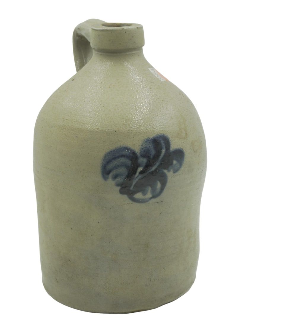Lot 86: ANTIQUE AMERICAN STONEWARE JUG