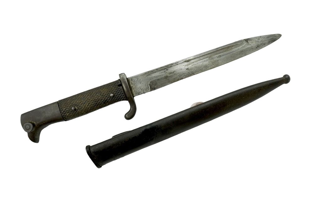 Lot 253: WWI IMPERIAL GERMAN G98 MAUSER BAYONET