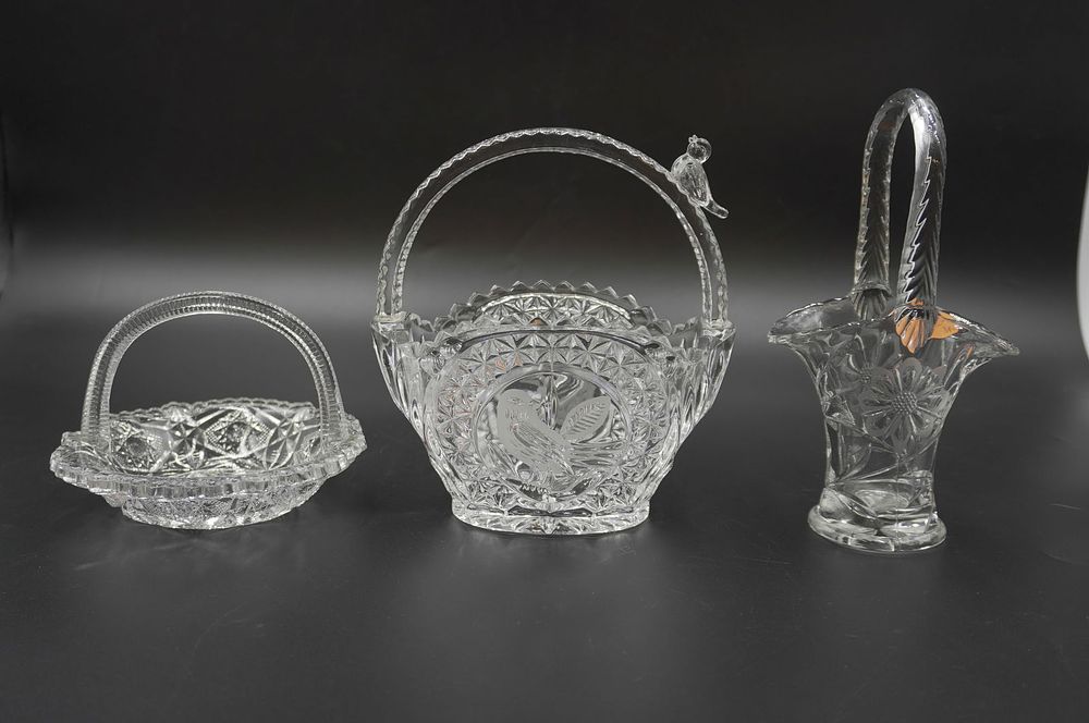 Lot 300: 3 LEAD CRYSTAL & GLASS BASKETS