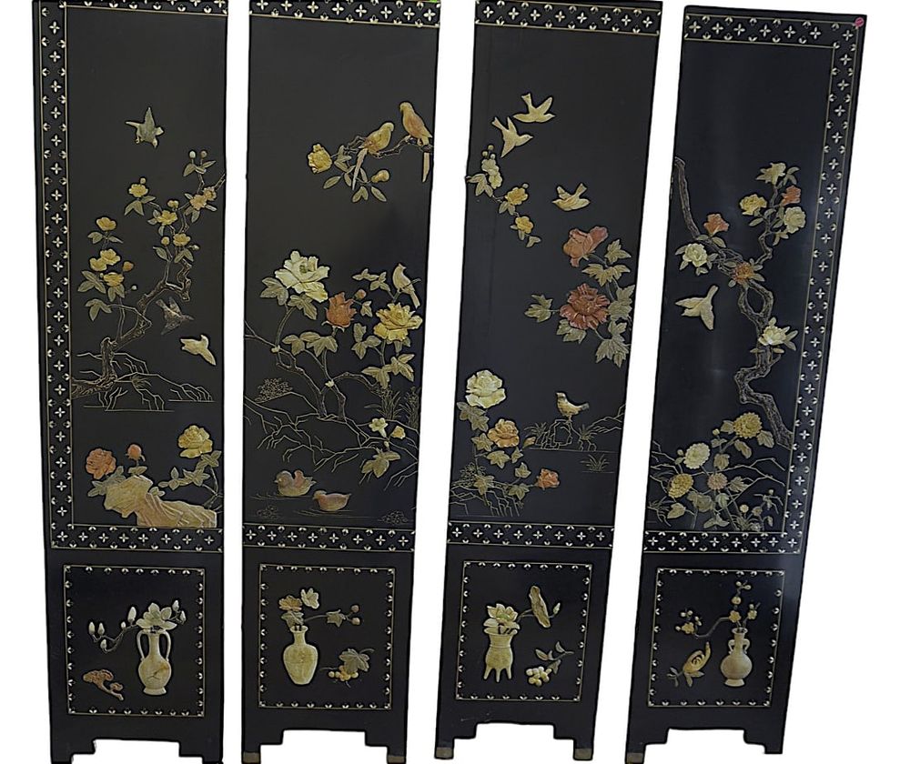 Lot 26: ANTIQUE 4 PANEL INLAID CHINESE SCREEN