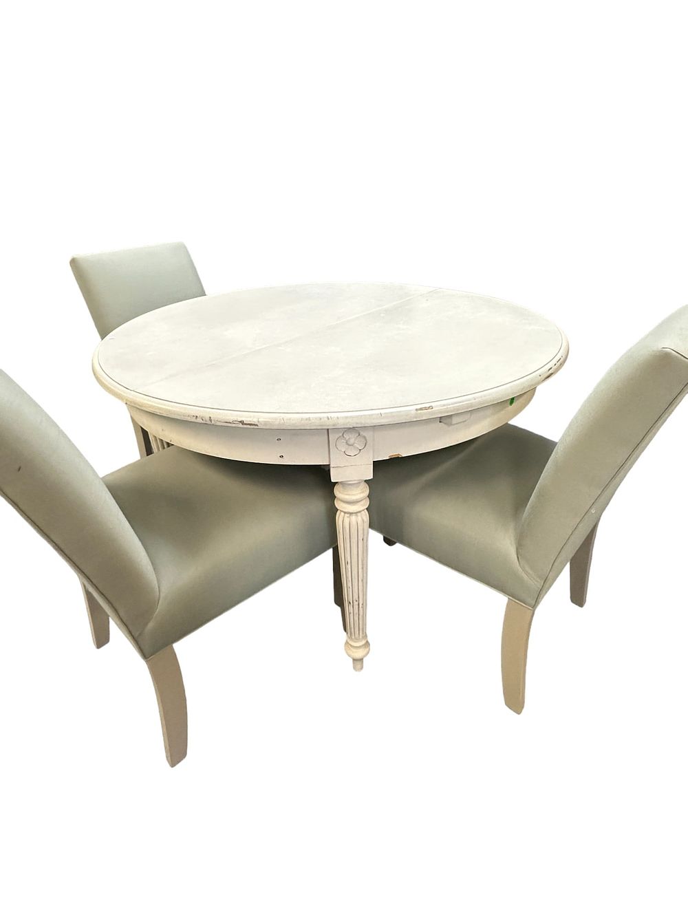 Lot 67: SWEDISH GUSTAVIAN STYLE EXTENDING PAINTED DINING TABLE