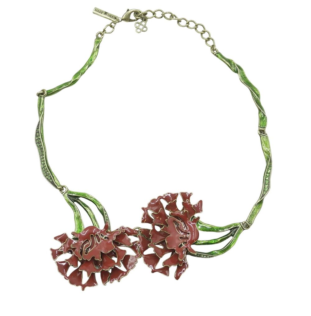 Lot 128: OSCAR DE LA RENTA LARGE CARNATION NECKLACE