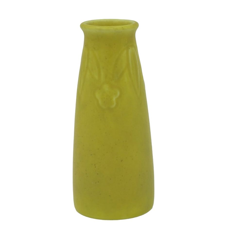 Lot 162: ROOKWOOD YELLOW POTTERY VASE