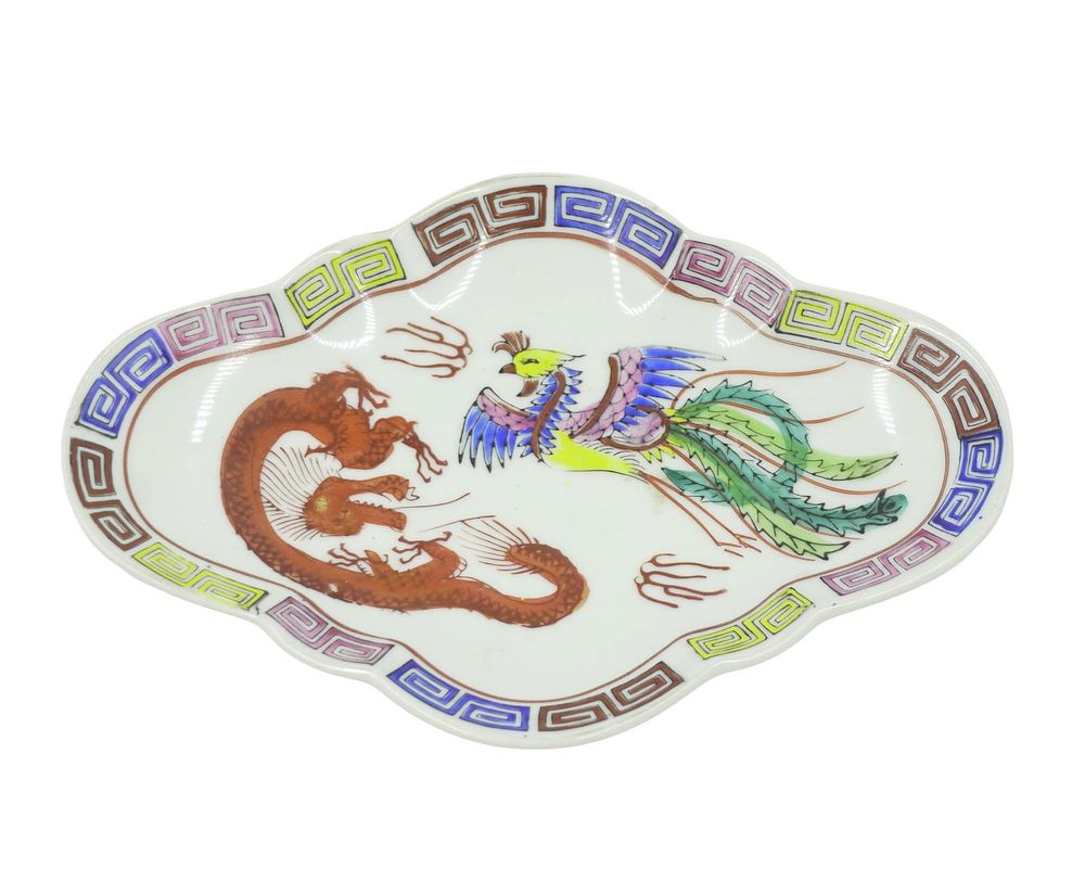 Lot 280: CHINESE DRAGON PHOENIX BATS FOOTED DISH