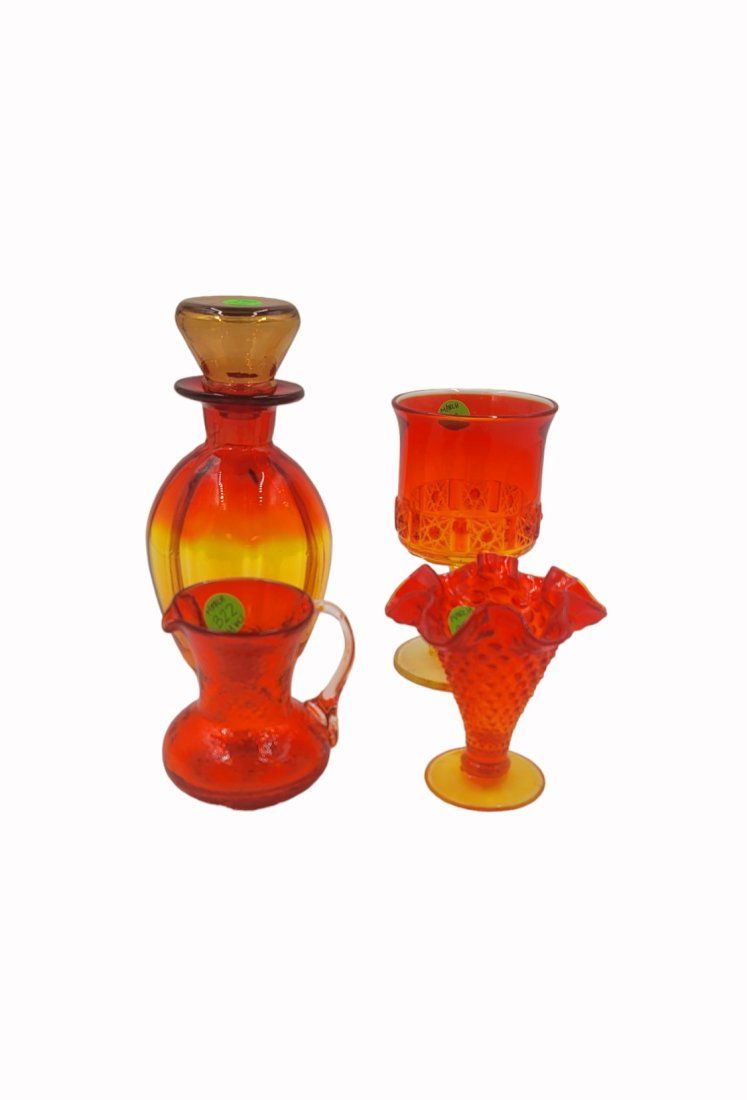 Lot 322: 4 PIECES AMBERINA GLASS