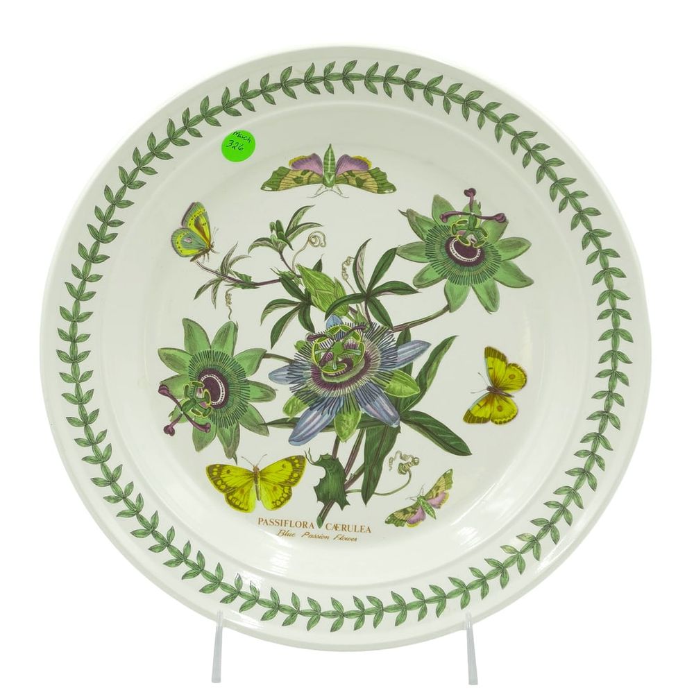 Lot 325: LARGE PORTMERION BOTANIC GARDEN LOW SERVING BOWL 12.25"