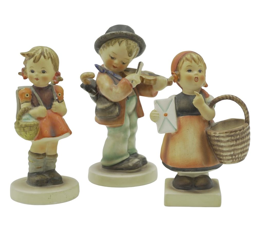 Lot 347: 3 GOEBEL HUMMEL FIGURINES