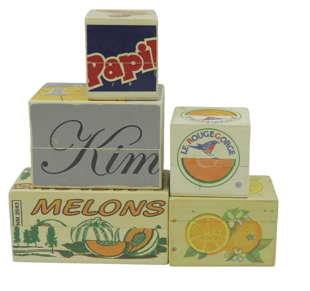 Lot 35: 5 ZANDERBERGEN AMSTERDAM FOOD CRATE BOXES
