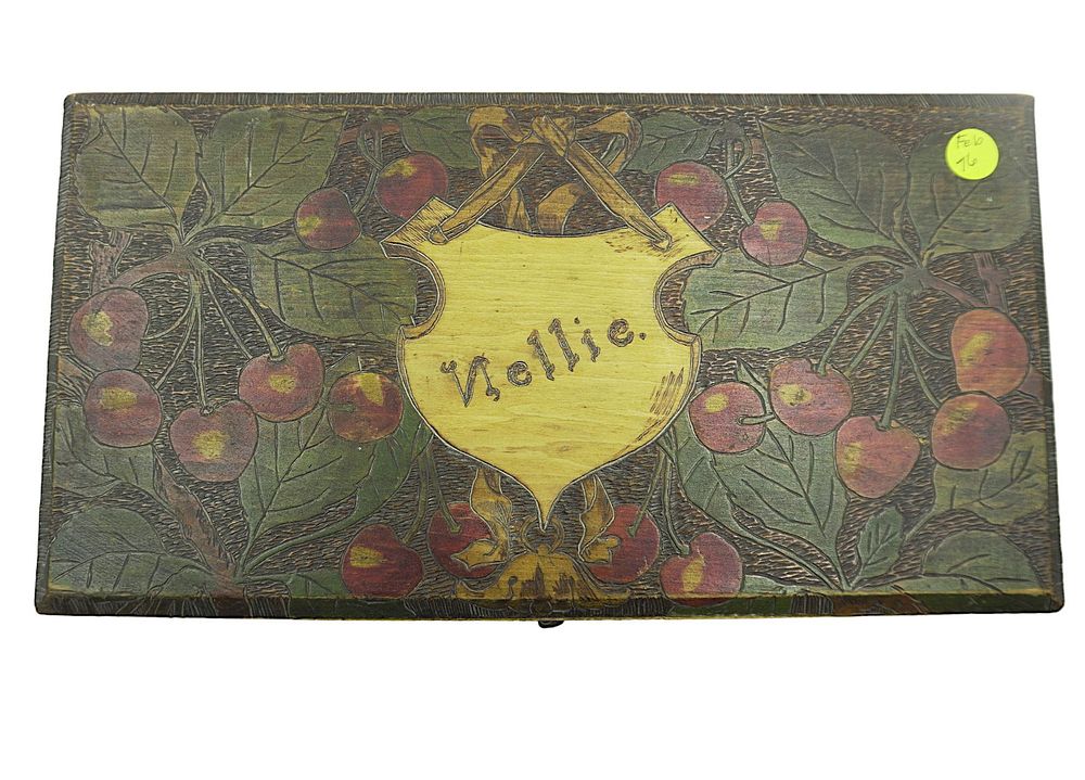 Lot 76: ANTIQUE 1910 AMERICAN PYROGRAPHY BOX NELLIE