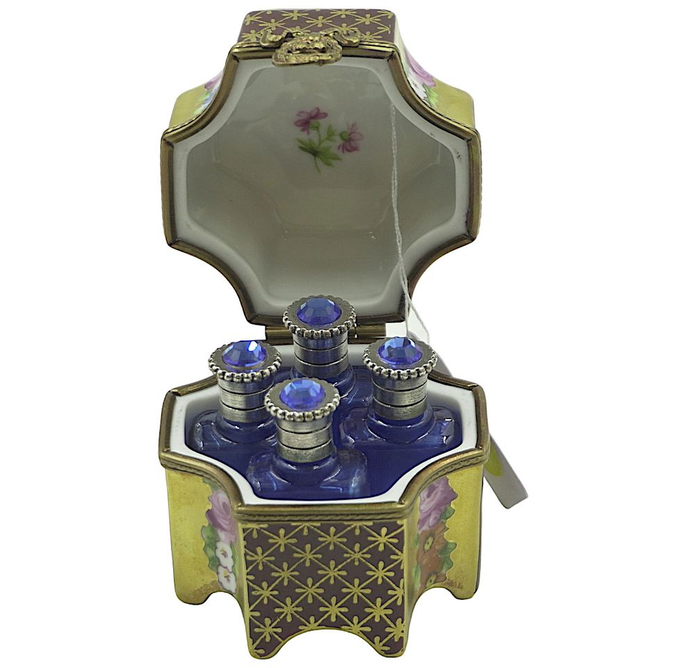 Lot 168: LIMOGES PERFUME HOLDER BOX
