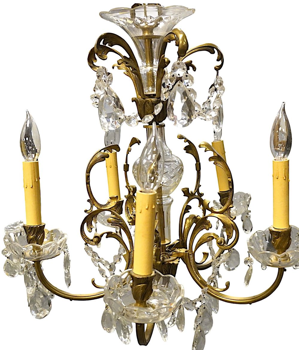 Lot 211: VINTAGE 5 ARM CHANDELIER