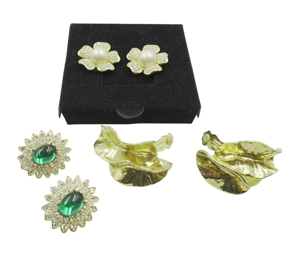 Lot 228: 3 PAIR CLIP ON EARRINGS SCAASI - JOAN RIVERS