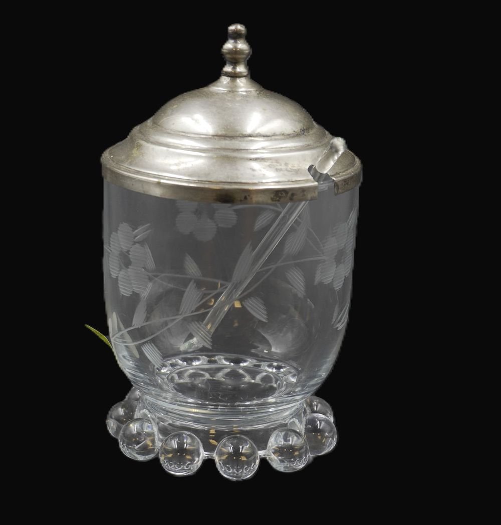 Lot 251: STERLING LID CANDLEWICK ETCHED HONEY POT