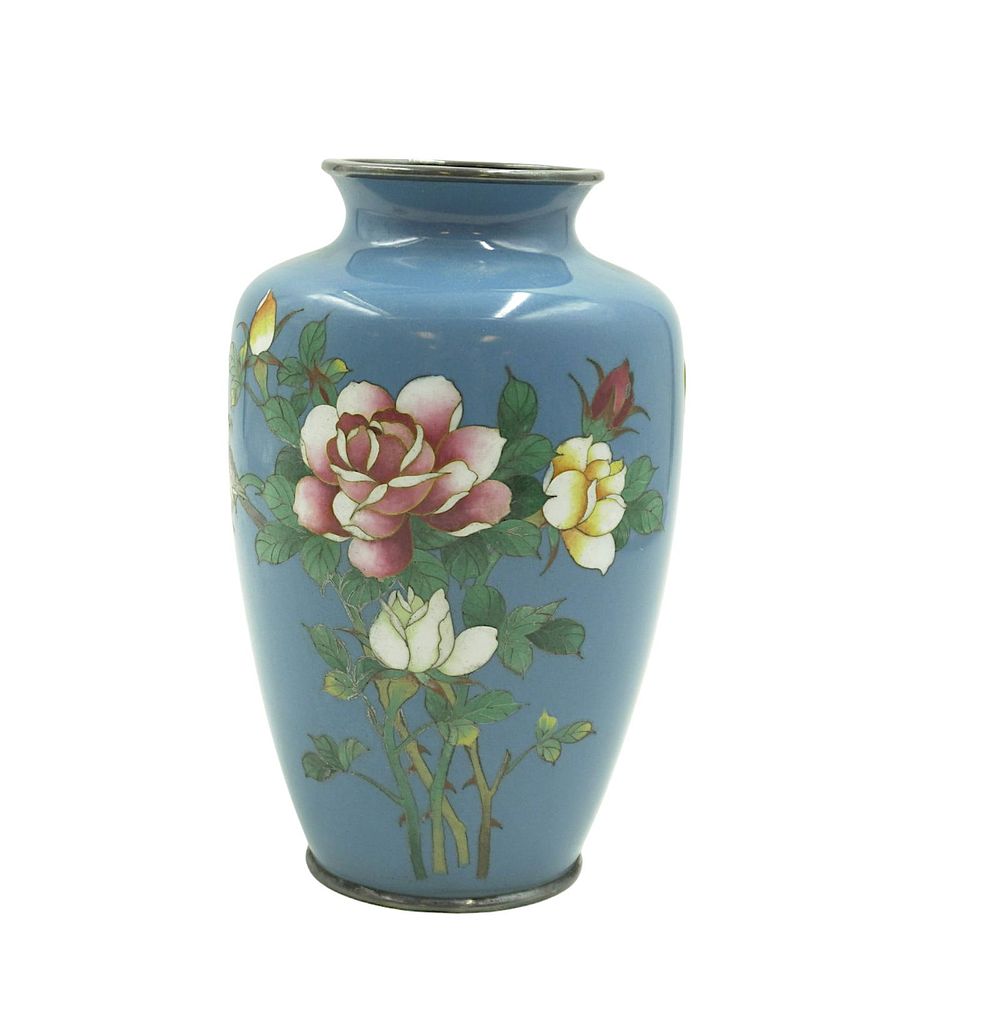Lot 258: JAPANESE BLUE ENAMEL CLOISONNE VASE