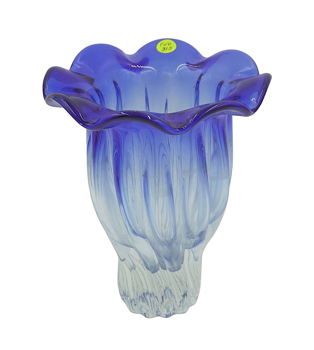Lot 315: LARGE SHANNON CRYSTAL BLUE TO CLEAR VASE