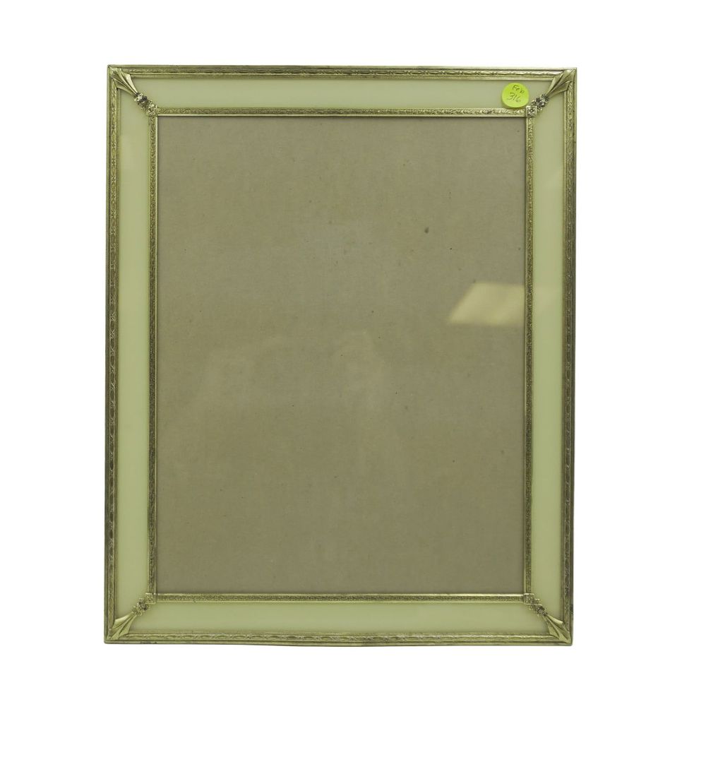 Lot 316: ANTIQUE ART DECO PICTURE FRAME