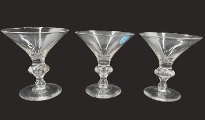3 MID CENTURY STEUBEN CHAMPAGNE GLASSES. 3 Mid Century Steuben Champagne/Tall Sherbets in the 
