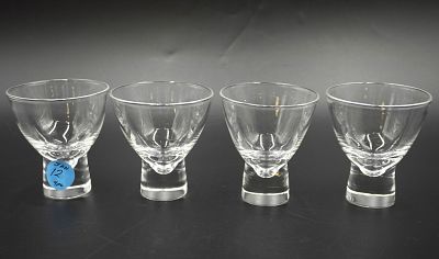 4 MCM STEUBEN SIGNED LIQUOR COCKTAIL GLASSES. 4 MCM 1950s Steuben Pattern #8042 Donald Pollard 