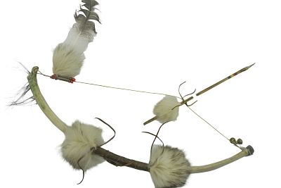 NATIVE AMERICAN CARVED RIB BONE BOW & ARROW. Native American Carved Rib Bone Bow. Carved in the 