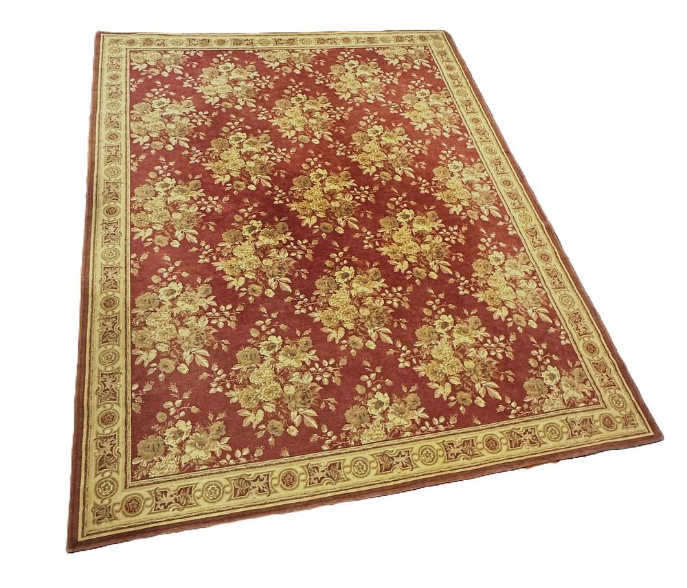 Lot 88: LARGE VINTAGE HAND LOOMED RED CREAM AUBUSSON RUG