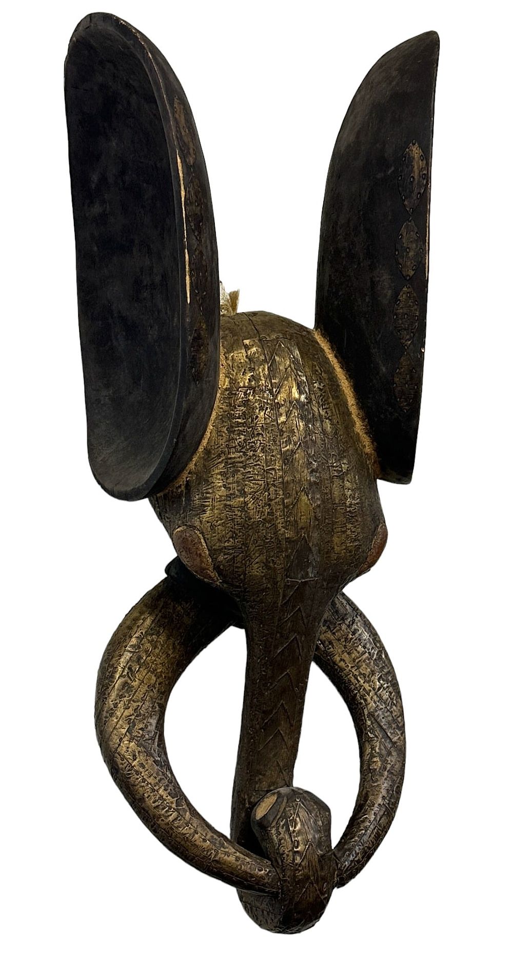 Lot 99: LARGE CARVED VINTAGE TANZANIAN ELEPHANT MASK