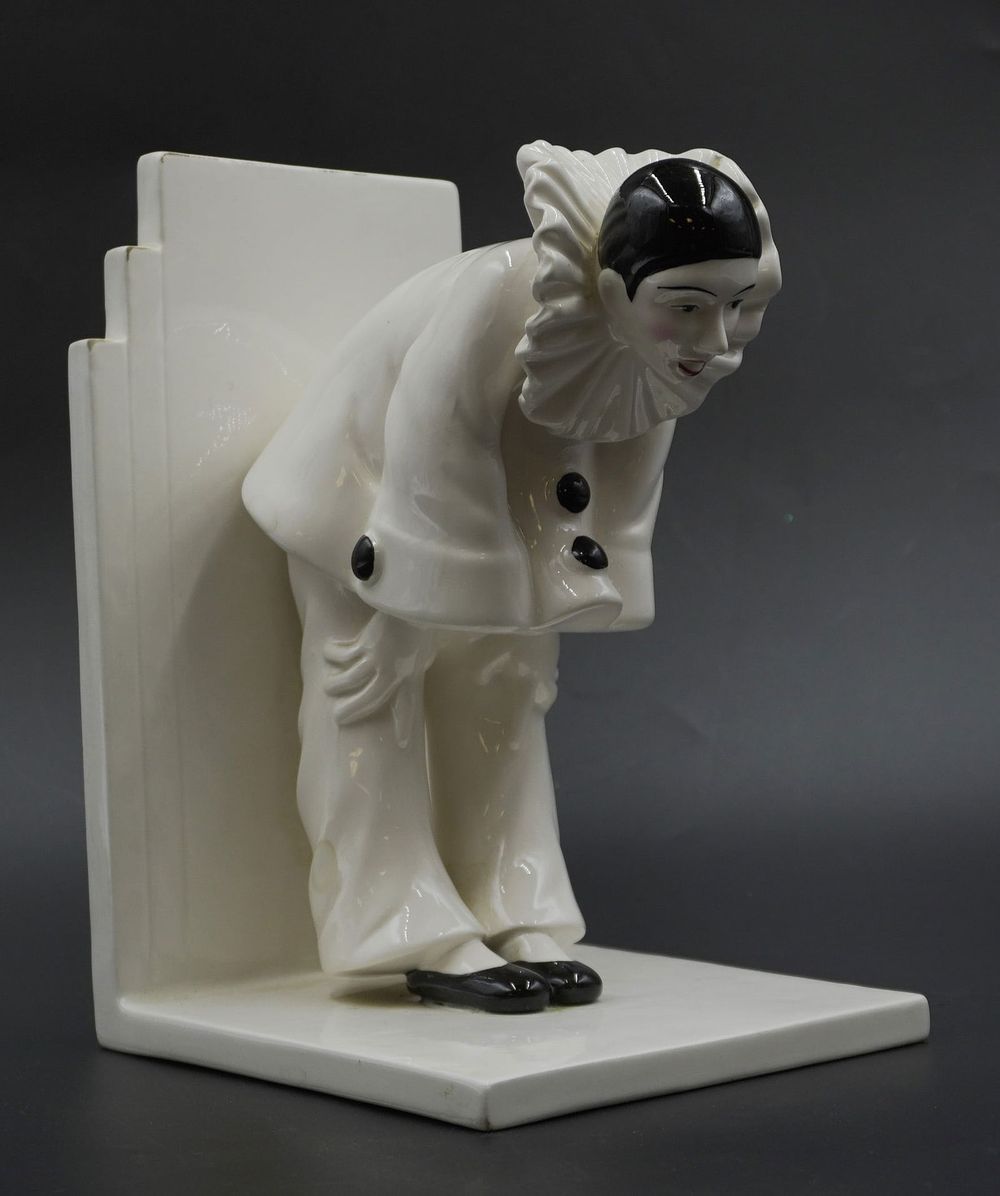 Lot 335: VINTAGE PIERROT CERAMIC BOOKEND