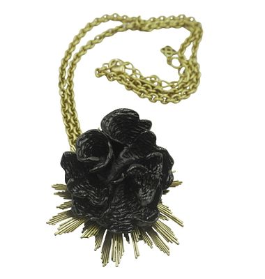LARGE OSCAR DE LA RE RENTA NECKLACE. Large Vintage Oscar De La Renta Black Flower Necklace. 