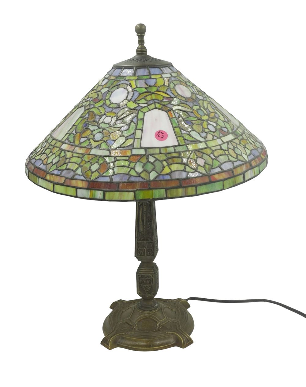Lot 162: TIFFANY STYLE STAINED GLASS TABLE LAMP