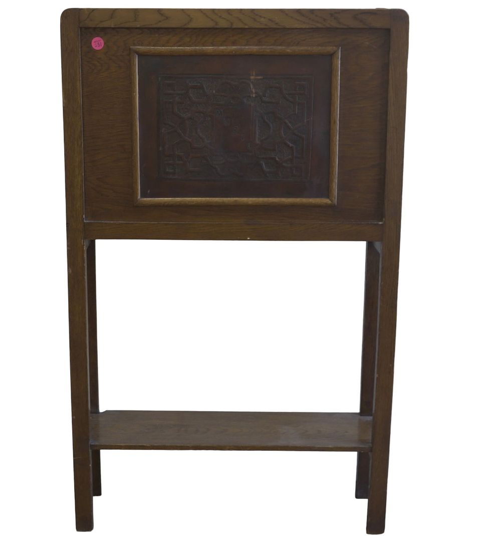 Lot 231: VINTAGE WOOD MUSIC STAND