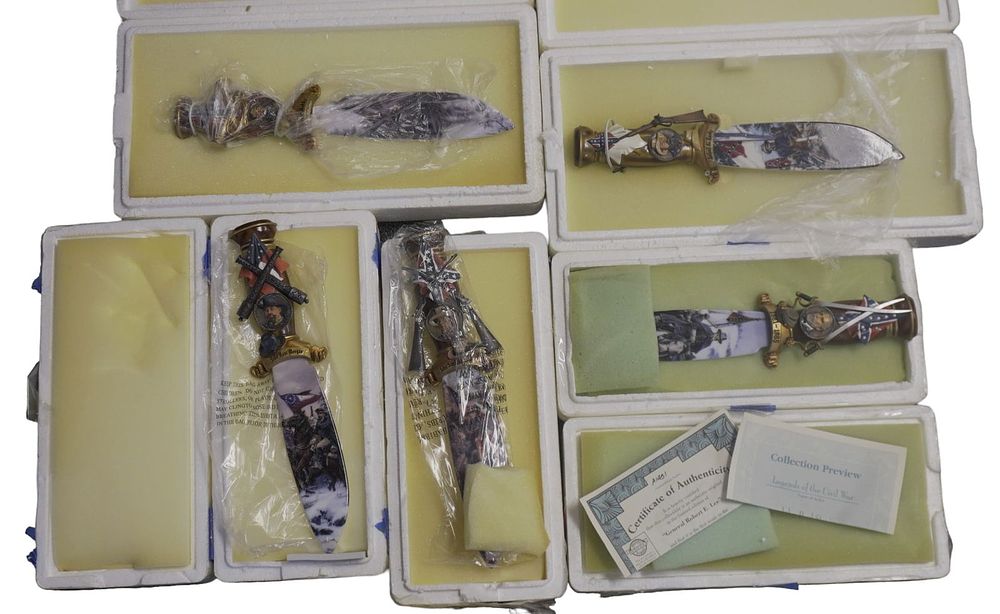Lot 293: 5 BRADFORD EXCHANGE LEGENDS OF THE CIVIL WAR KNIVES