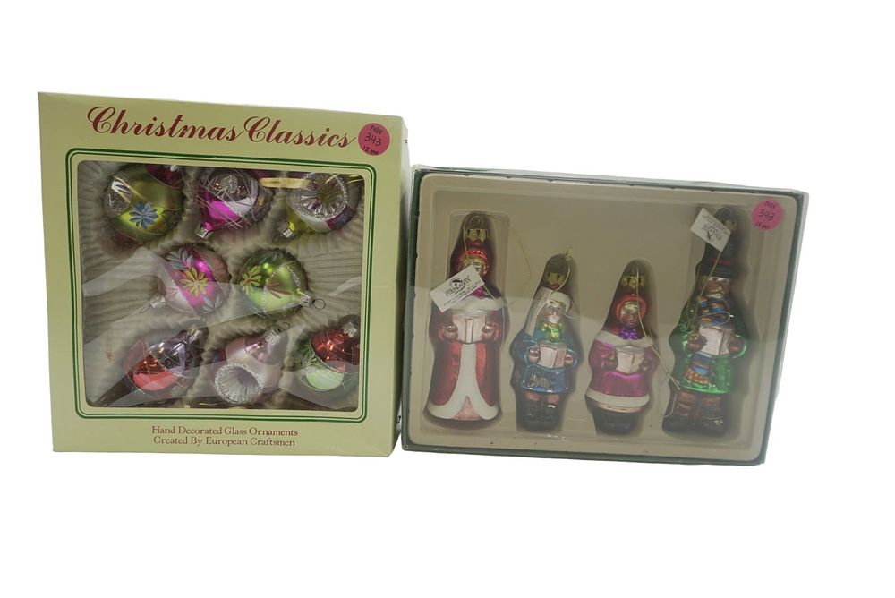 Lot 343: VINTAGE CHRISTMAS GLASS ORNAMENTS - 12 PIECES